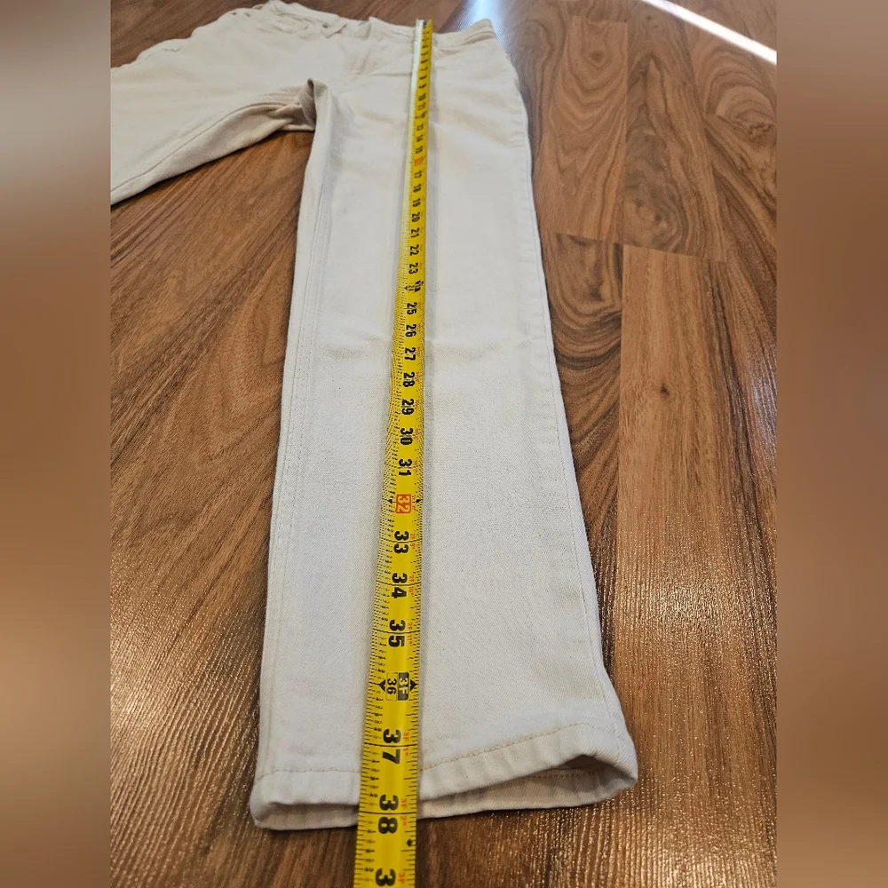 Everlane Cheeky Curvy Jean in Ecru Size 27 Regular - Picture 12 of 16